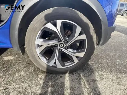 Photo 10 Renault Captur  E-Tech 145 - 21