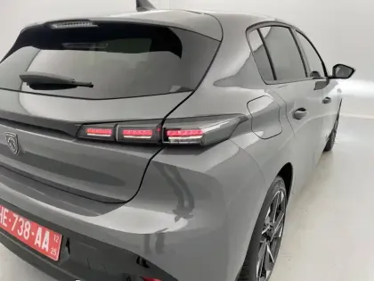 Photo 30 Peugeot 308  Hybrid 145 e-DCS6