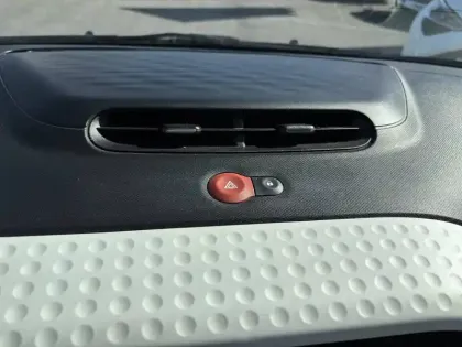 Photo 34 Renault Twingo  III SCe 65 - 21