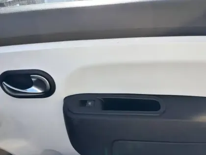 Photo 36 Renault Twingo  III SCe 65 - 21