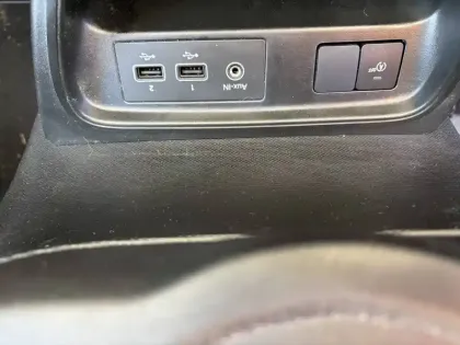 Photo 31 Renault Twingo  III SCe 65 - 21