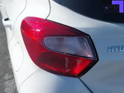 Photo 74 Hyundai I10  1.0 67 ECO