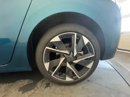 Photo 107 Peugeot 308  BlueHDi 130ch S&S EAT8