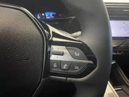 Photo 92 Peugeot 308  BlueHDi 130ch S&S EAT8