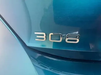 Photo 106 Peugeot 308  BlueHDi 130ch S&S EAT8