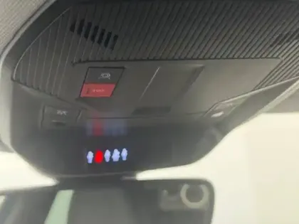 Photo 101 Peugeot 308  BlueHDi 130ch S&S EAT8