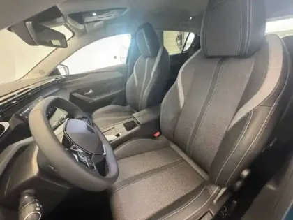 Photo 77 Peugeot 308  BlueHDi 130ch S&S EAT8