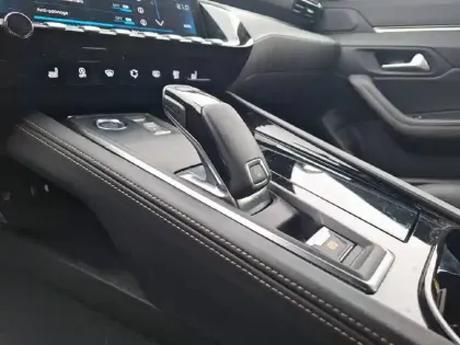 Photo 13 Peugeot 508  PureTech 180 ch S&S EAT8