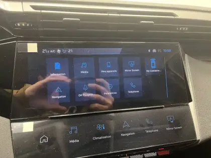 Photo 67 Peugeot 308  SW BlueHDi 130ch S&S EAT8