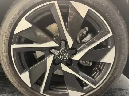 Photo 49 Peugeot 308  SW BlueHDi 130ch S&S EAT8