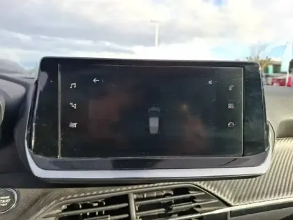 Photo 20 Peugeot 208  Electrique 50 kWh 136ch