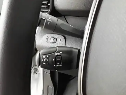 Photo 20 Peugeot Partner  FOURGON STANDARD 1000 KG BLUEHDI 100 S&S BVM5