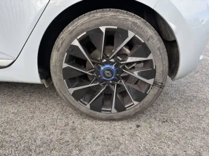 Photo 9 Renault Clio  E-Tech full hybrid 145 ch GSR2