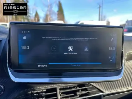 Photo 28 Peugeot 2008  PureTech 130 S&S EAT8