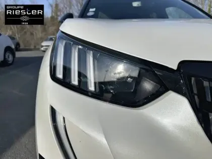 Photo 15 Peugeot 2008  PureTech 130 S&S EAT8