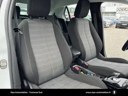 Photo 29 Opel Corsa  Electrique 136 ch & Batterie 50 kWh