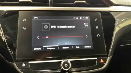 Photo 34 Opel Corsa Gén. VI Ph1 NG Elegance Business 5