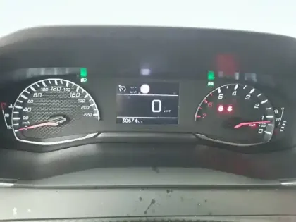 Photo 9 Peugeot 208  PureTech 75 S&S BVM5