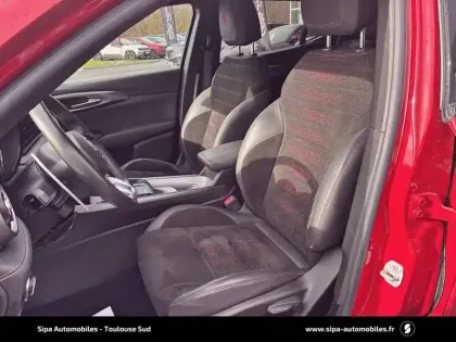 Photo 8 Alfa Romeo Tonale  1.5 Hybrid 160 ch VGT TCT7