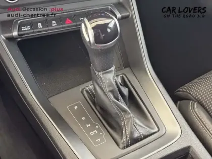 Photo 13 Audi Q3  35 TFSI 150 ch S tronic 7