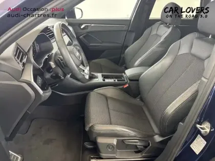 Photo 29 Audi Q3  35 TFSI 150 ch S tronic 7