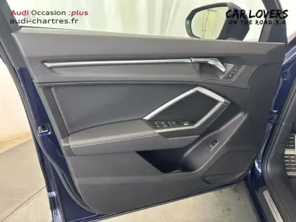 Photo 16 Audi Q3  35 TFSI 150 ch S tronic 7