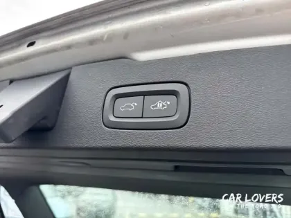 Photo 21 Volvo V60  B3 163 ch DCT 7