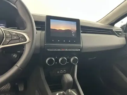 Photo 11 Renault Clio Gén. V (BJA) Ph2 Evolution 5