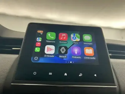 Photo 81 Renault Clio  E-Tech full hybrid 145 ch GSR2