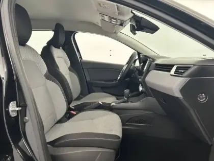 Photo 71 Renault Clio  E-Tech full hybrid 145 ch GSR2