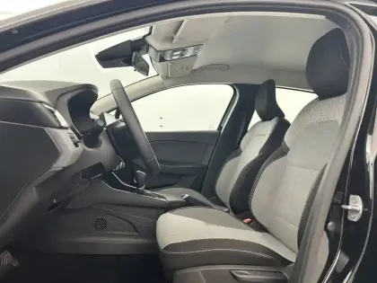 Photo 67 Renault Clio  E-Tech full hybrid 145 ch GSR2