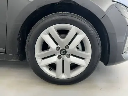 Photo 20 Renault Clio Gén. V (BJA) Ph2 Evolution 5