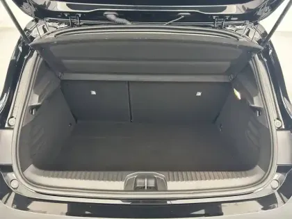 Photo 46 Renault Clio Gén. V (BJA) Ph2 Evolution 5