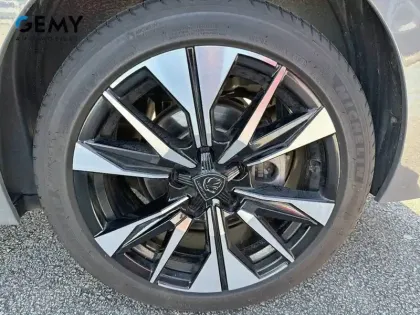 Photo 10 Peugeot 308  Hybrid 145 e-DCS6