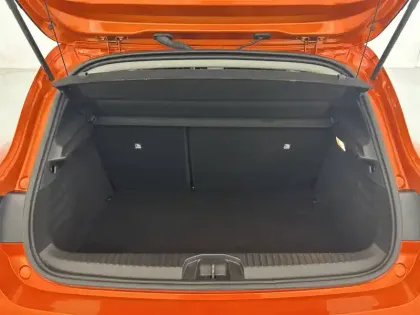 Photo 17 Renault Clio  E-Tech full hybrid 145 ch GSR2