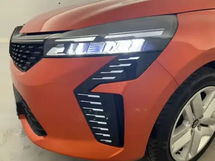 Photo 20 Renault Clio  E-Tech full hybrid 145 ch GSR2