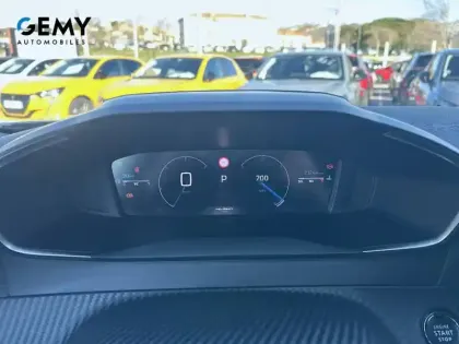 Photo 13 Peugeot 2008  PureTech 130 S&S EAT8