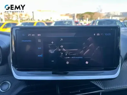 Photo 16 Peugeot 2008  PureTech 130 S&S EAT8