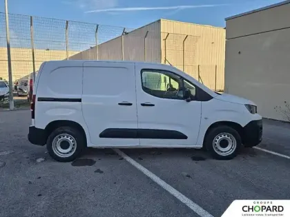 Photo 35 Peugeot Partner  FOURGON STANDARD 650 KG BLUEHDI 100 S&S BVM6