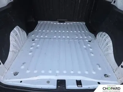 Photo 7 Peugeot Partner  FOURGON STANDARD 650 KG BLUEHDI 100 S&S BVM6