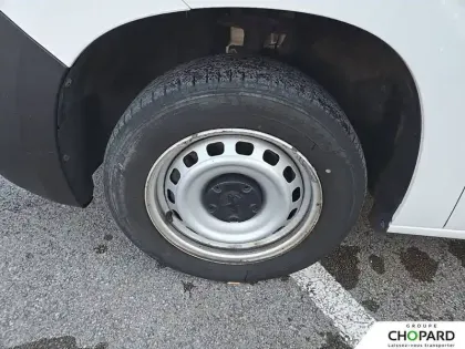 Photo 24 Peugeot Partner  FOURGON STANDARD 650 KG BLUEHDI 100 S&S BVM6