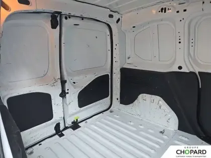 Photo 18 Peugeot Partner  FOURGON STANDARD 650 KG BLUEHDI 100 S&S BVM6