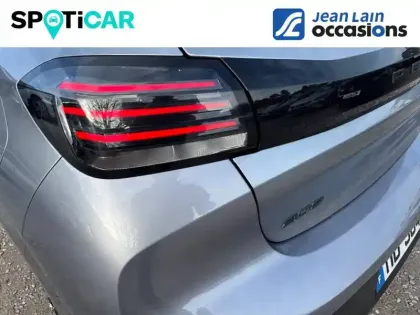 Photo 56 Peugeot 208  100 S&S BVM6