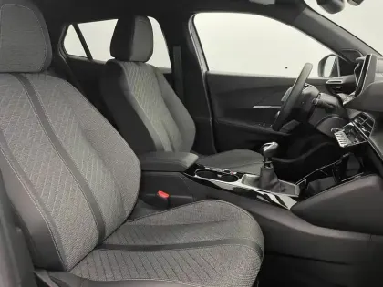 Photo 26 Peugeot 2008  100 S&S BVM6