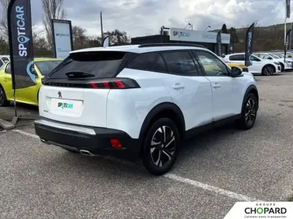 Photo 24 Peugeot 2008  PureTech 130 S&S EAT8