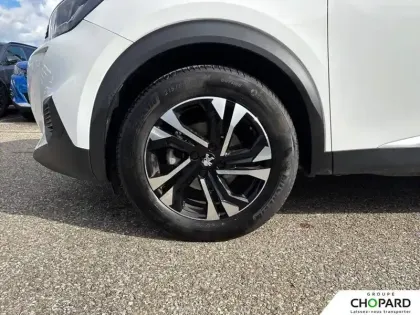 Photo 57 Peugeot 2008  PureTech 130 S&S EAT8