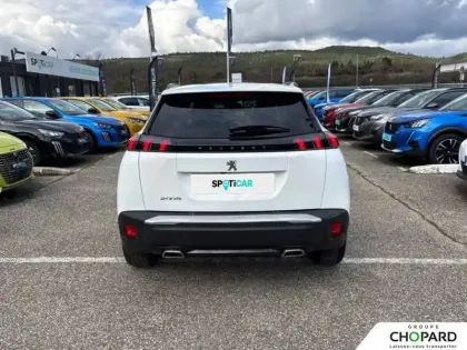 Photo 64 Peugeot 2008  PureTech 130 S&S EAT8