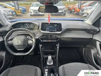 Photo 33 Peugeot 2008  Electrique 136 ch