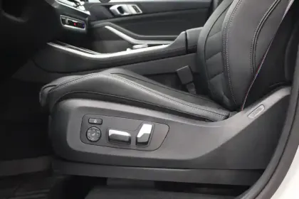 Photo 11 BMW X5  xDrive50e 489 ch BVA8