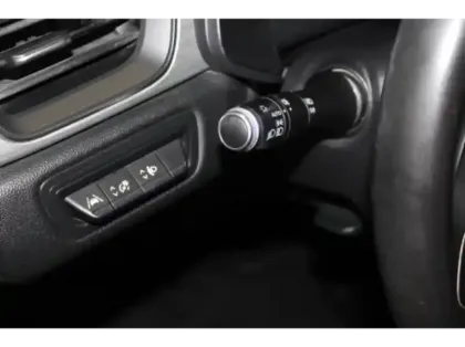 Photo 12 Renault Captur  E-Tech Plug-in 160 - 21